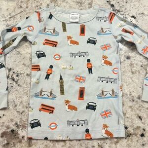 *GENTLY WORN* Unisex Smaller Things "Goodnight, London" Size 4 Pajama Set